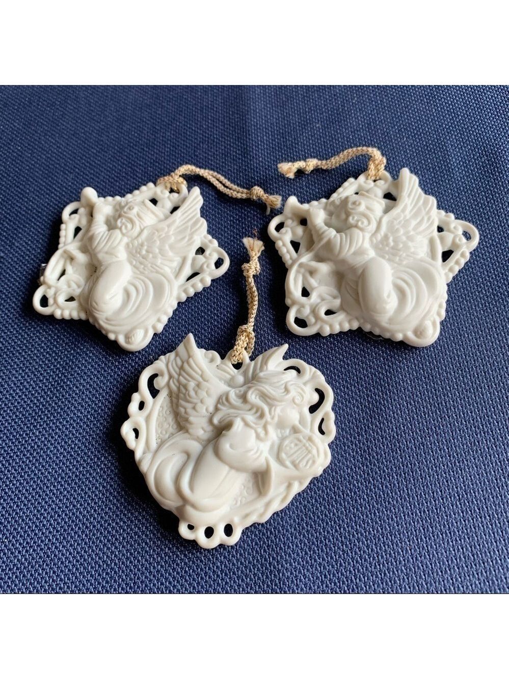 PRECIOUS MOMENTS 3-D vintage angel ornaments set/3